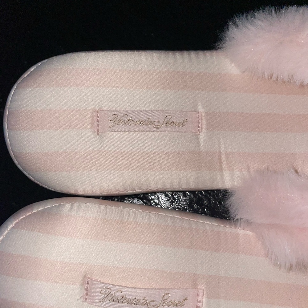 Victoria Secret House Slippers - Picture 8 of 11